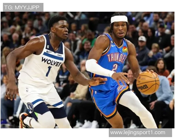 雷霆在半场以49-39领先森林狼亚历山大表现出色贡献19分4篮板4助攻