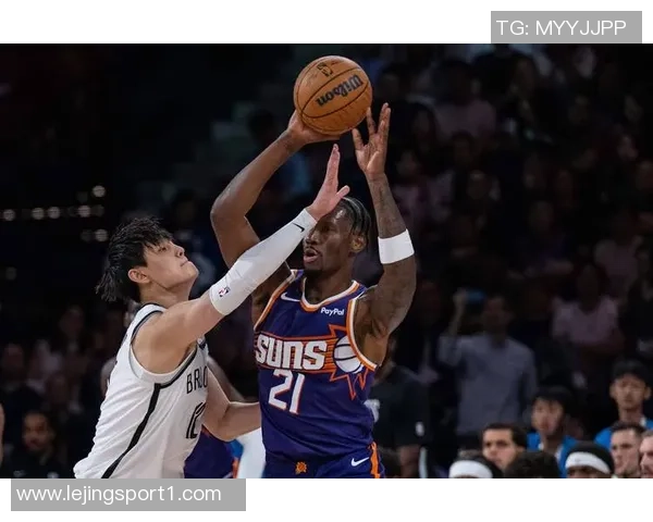 曾凡博回顾三年成长历程期待再次挑战NBA舞台 曾凡博回顾三年成长历程期待再次挑战NBA舞台