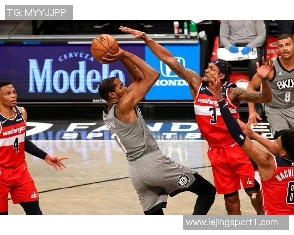 奇才主场对阵篮网现场观众稀少上座率惨淡引发关注 奇才主场对阵篮网现场观众稀少上座率惨淡引发关注