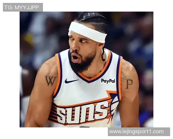 狄龙首节表现抢眼8投4中贡献全队最高9分并遭遇2次犯规困扰 狄龙首节表现抢眼8投4中贡献全队最高9分并遭遇2次犯规困扰