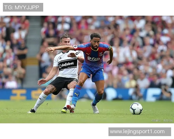 伯恩茅斯半场领先水晶宫2-0竟然在英超积分榜上高居第一 伯恩茅斯半场领先水晶宫2-0竟然在英超积分榜上高居第一