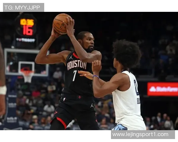 太阳火箭首发对决狄龙迎战旧主谢泼德替代杜兰特展现新阵容 太阳火箭首发对决狄龙迎战旧主谢泼德替代杜兰特展现新阵容